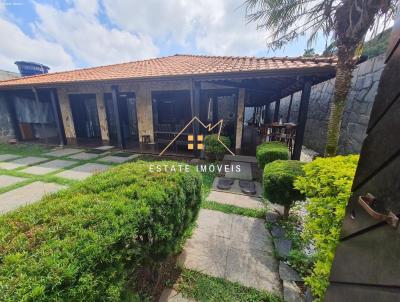 Casa para Venda, em Aruj�, bairro Aruj� Centro Residencial, 3 dormit�rios, 2 banheiros, 1 su�te, 3 vagas